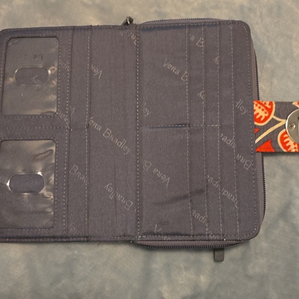 Vera Bradley Wallet with Turn Lock And Zipper Compartment (Bin 12) - Picture 4 of 11